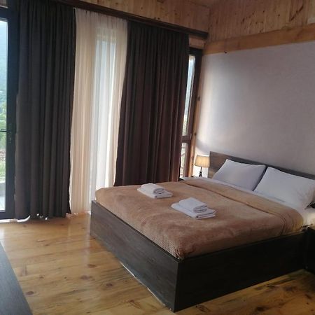Belvedere Hotel Ambrolauri Eksteriør billede