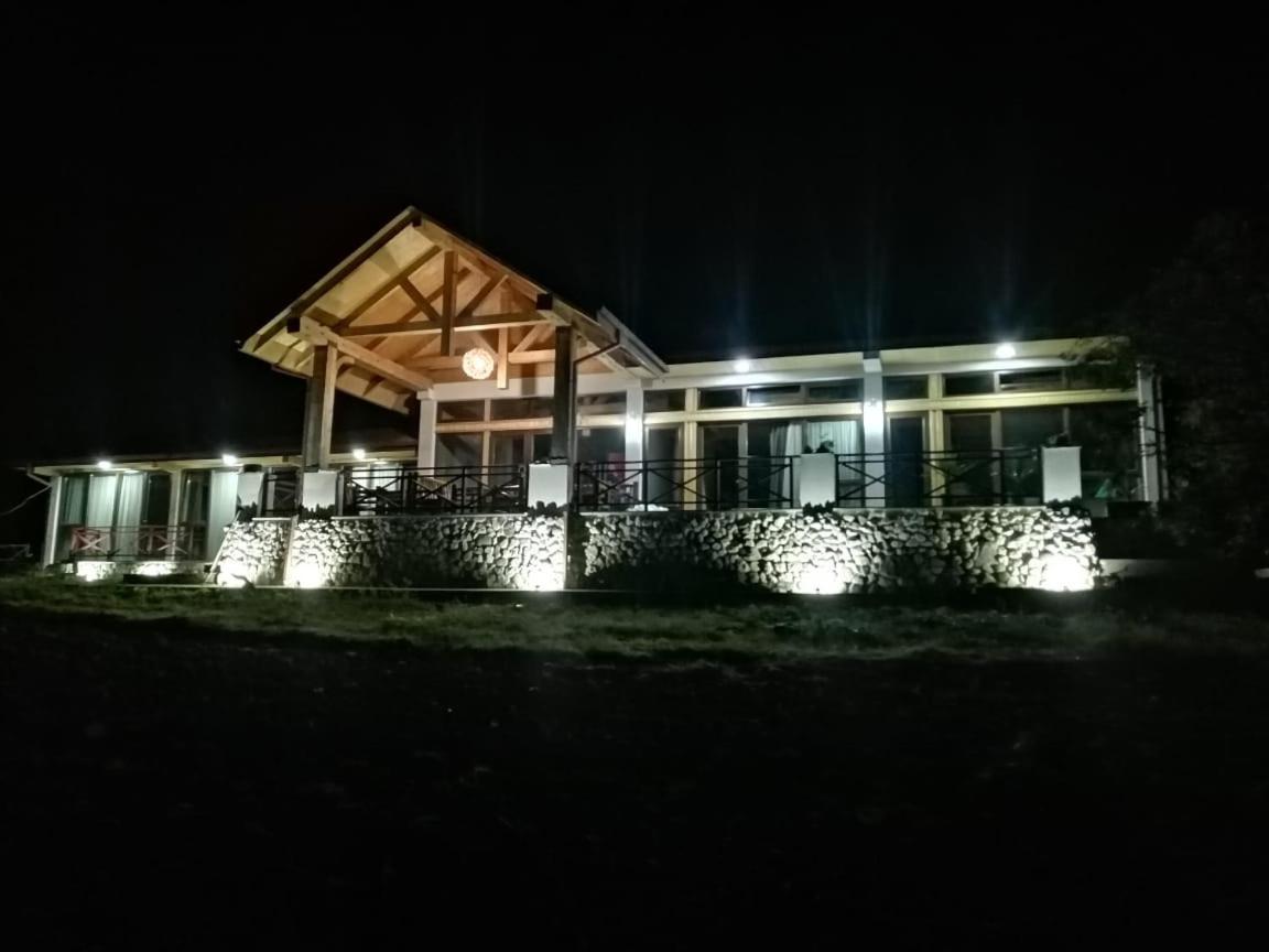 Belvedere Hotel Ambrolauri Eksteriør billede