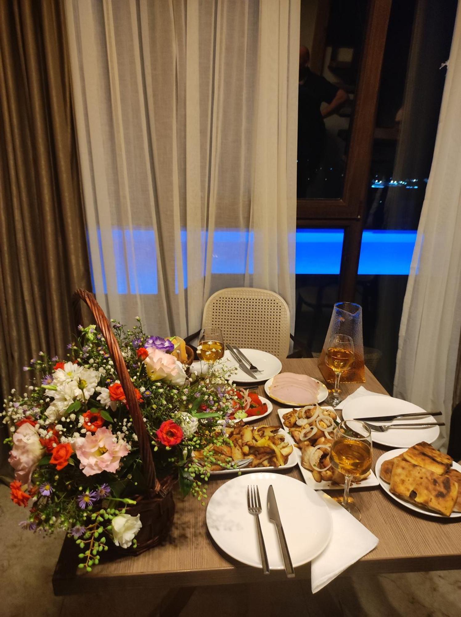Belvedere Hotel Ambrolauri Eksteriør billede