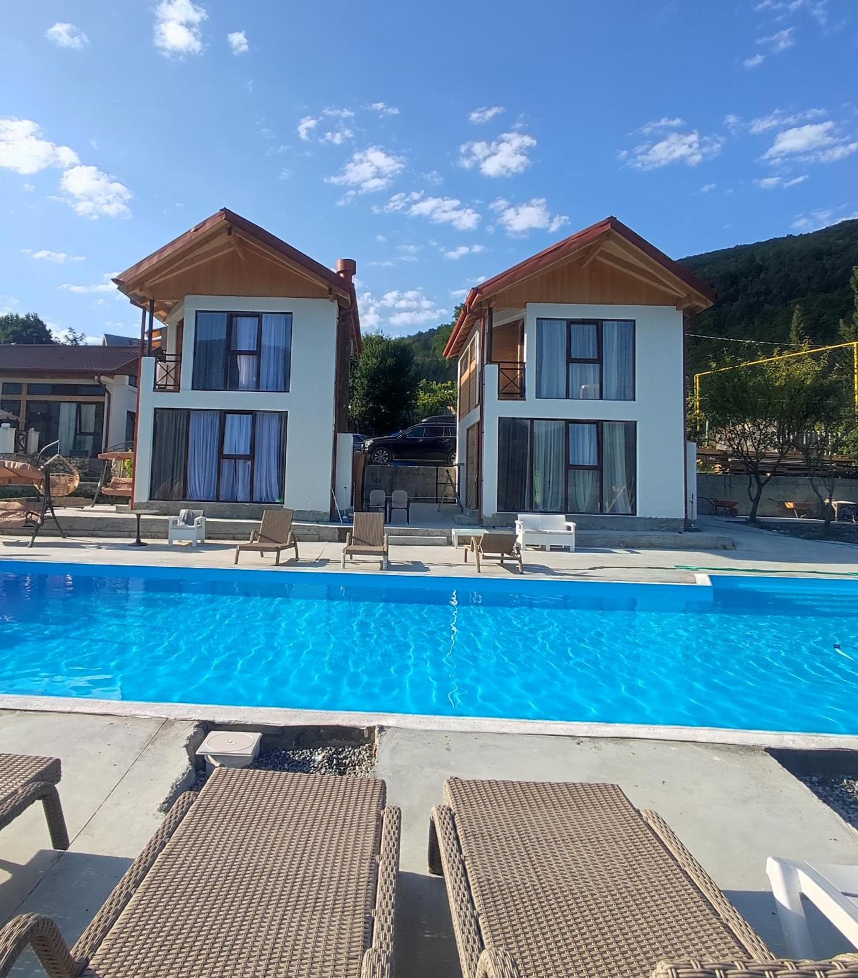 Belvedere Hotel Ambrolauri Eksteriør billede